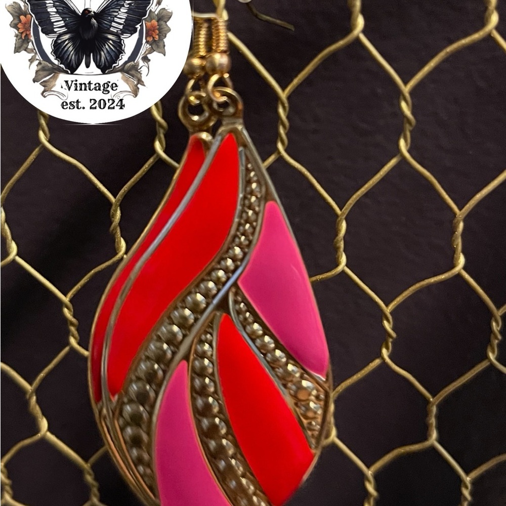 Elegant Red and Pink Swirl Earrings